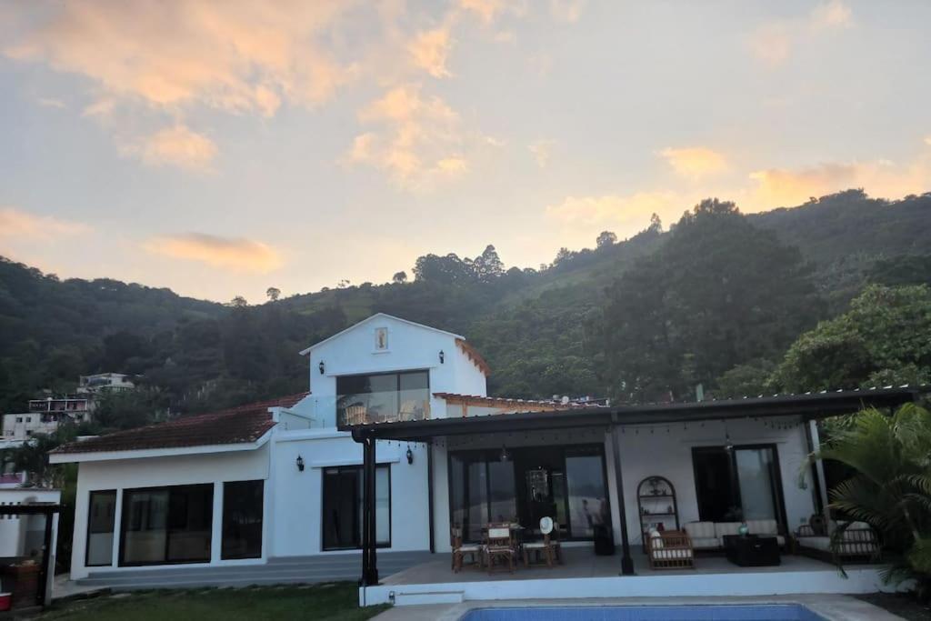 Chalet Santa Teresita Villa Amatitlán Kültér fotó